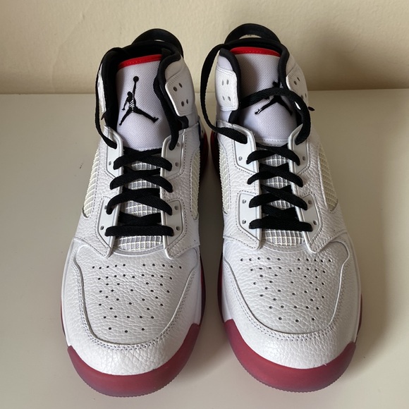 Nike Air Jordan Mars 270 Men’s Sneakers Size 13 - Picture 2 of 9